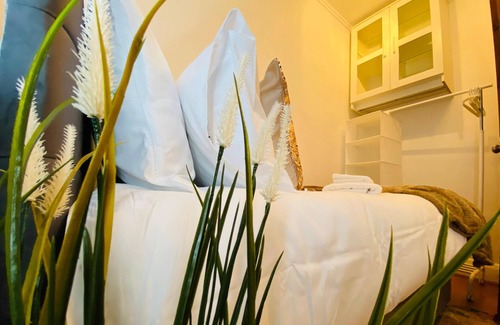 West Hampstead Apartment | Luxury 3-bed apartment in Camden with Netflix. Super close to great attractions