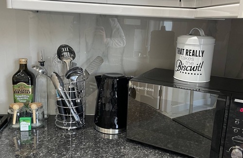 Dartford House | Luxury 3 bed house 10mins walk from Dartford town centre, fully refurbished