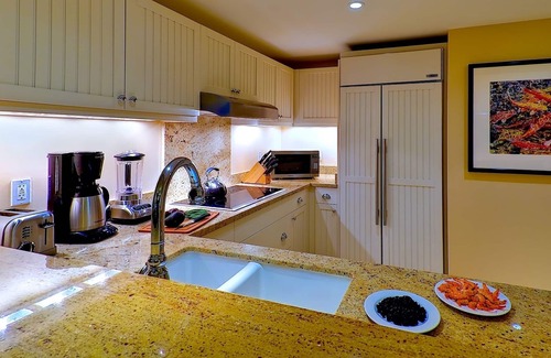 Kahuku Condo | Luxury 3-Bed Ocean Villa at Turtle Bay.