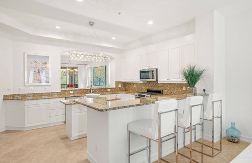 North Naples Condo | Luxury 3 Bedroom Condo at Tiburon Ritz-Carleton