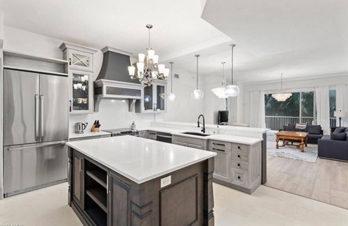 Pelican Bay Condo | Luxury 3 bedroom condominium in prestigious Pelican Bay.n