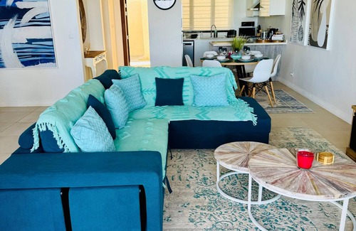 Bain Boeuf House | Luxury 3 Bedroom Duplex Private Beach in Bain Boeuf – Comfort and Security