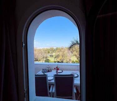 Malabata Apartment | Luxury 3 bedroom panoramic views in Hotspot with Fibre Optic Wifi and Netflix