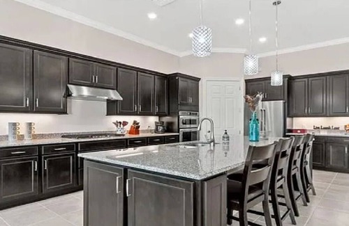Rural Estates House | Luxury 3 Bedroom Retreat w/ Pool Near Naples Beaches. Family-Friendly Community.