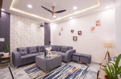 Jaipur Apartment | Luxury 3 BHK Apartment with Projector Workstation in Jaipur