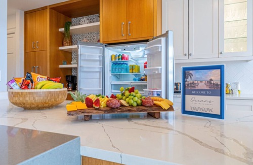 Nassau Apartment | Luxury 3 BR Oceanfront Condo Right Beside Baha Mar