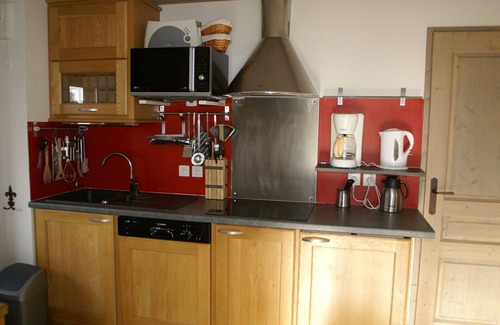 Prapoutel Apartment | Luxury 3-Room Cabin with Balcony, Ski-In/Ski-Out, Spa Access, Parking