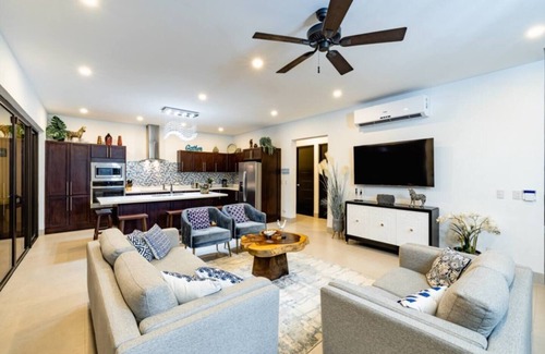 Playa Hermosa House | Luxury 3BR Home -Walk to Hermosa Beach