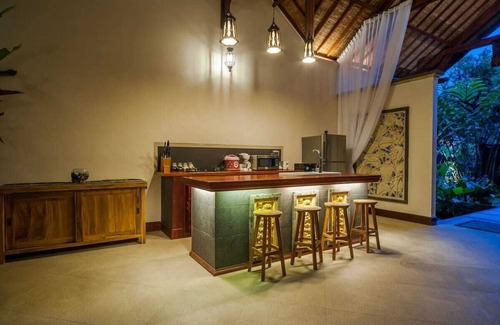 Melayang Villa | Luxury 3BR Infinity Jungle View Aashaya Villa Ubud