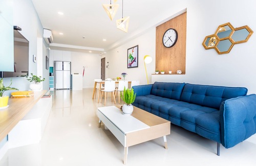 Bach Dang Riverside Apartment | Luxury 3BR/Infinity Swimming Pool/City View
