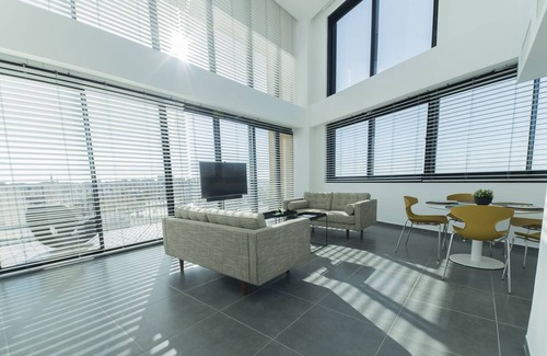 Neve Tzedek Apartment | Luxury 3BR&Washrooms, Sea Views, high floor, parking