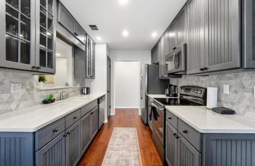 Cypress Gardens House | Luxury 3BR with Private POOL & GAME ROOM, only 4 MIN to LEGOLAND