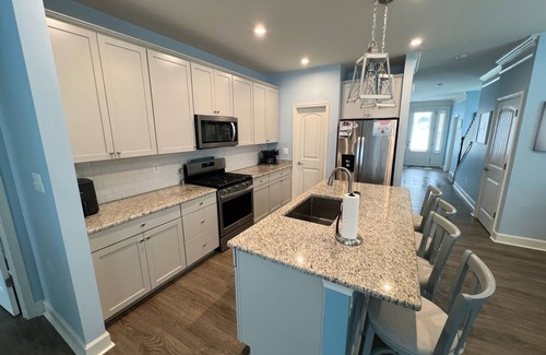 Bayside House | Luxury 4-bedroom villa Fenwick Island! Pools, Fitness, Beach Shuttle, Club House