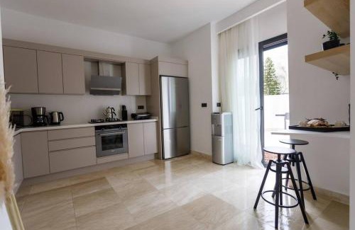 Turgutreis Villa | Luxury 4 Bedroom Villa with Private Pool 200m to Beach - Yeni Dünya Bodrum