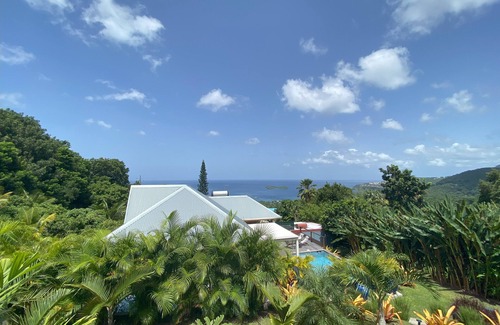 Bouillante House | Luxury 4* house - sea view/tropical garden - facing ilet Pigeon & réserve Cousteau