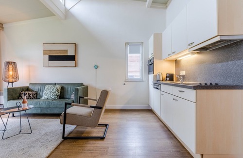 Froidchapelle House | Luxury 4-person bungalow in the holiday park Landal Village l'Eau d'Heure