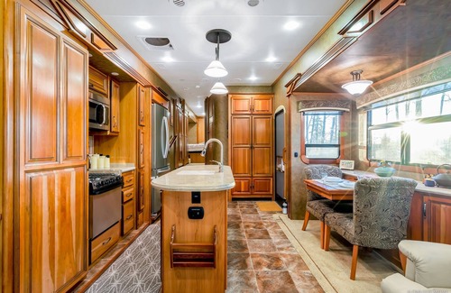 Langley Other | Luxury 41 food fifth wheel Redwood travel trailer