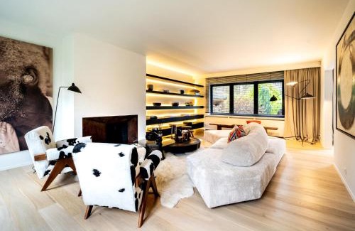 Waterloo Villa | Luxury 455m2 Villa in Waterloo