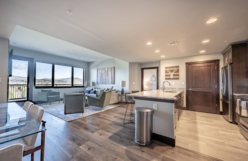 Windham Condo | Luxury 4BR/4BA Ski-In/Ski-Out Mountain Stay "The Four Ski-sons"