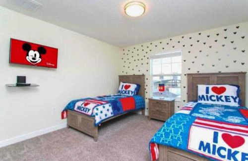 Davenport Resort | Luxury 4BR Townhome Champions Gate Resort - Golf Course, Lazy River, Oasis Club Access & Private Pool
