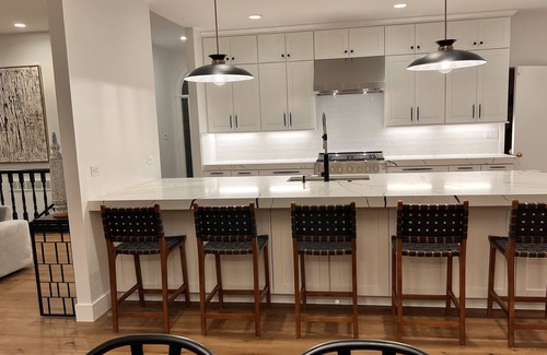 Hutchinson House | Luxury 5 Bed Executive Home
