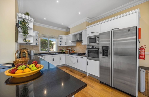 Vale do Garrao Villa | Luxury 5 bed villa in Dunas Douradas 10 min walk from beach and restaurants