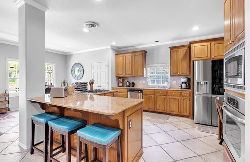 South Tulsa House | Luxury 5 Bedroom Oasis w/Pool, Waterfall, & More in Tulsa