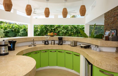 Las Terrenas Villa | Luxury 5 Bedroom Staffed & Serviced Villa on Beachfront Community of Cap Bonita