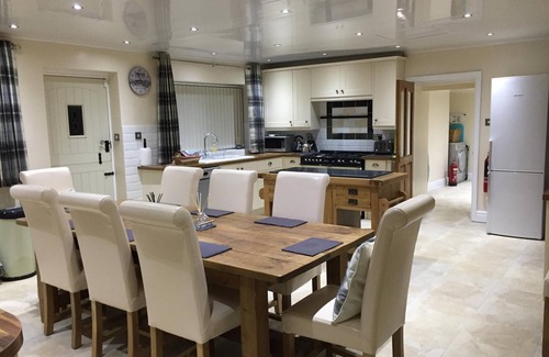 Nannerch House | Luxury 5 bedroom (sleeps 8), 1875 stone cottage, Fully refurbished with Hot Tub