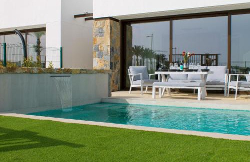 Los Alcazares Villa | Luxury 5 bedroom villa Santa Rosalia