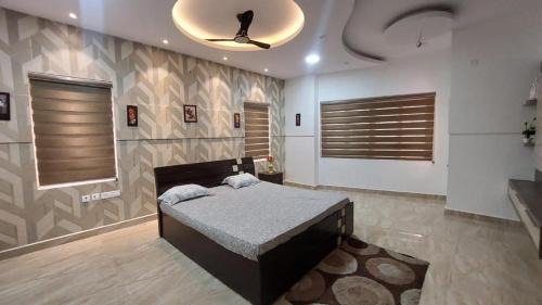 Valasaravakkam Villa | Luxury 5bhk