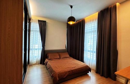 Batu Ferringhi Villa | Luxury 5BR stay walk to beach & Night market fun