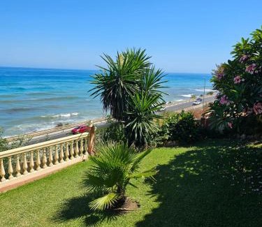 El Faro Villa | Luxury 5BR Villa Andalucía, Private Pool, Gardens & Stunning Sea Views