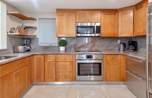 South Lake Villa | Luxury 5BR Villa Heated Pool & Entertainment Room