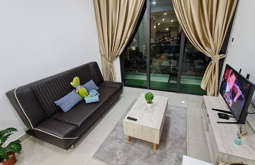 Kuala Lumpur Condo | Luxury 5STAR Suite up to 6pax Mid Valley Sunway KL