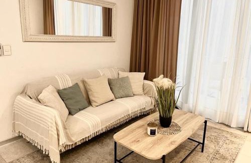 Gonzalo Guerrero Apartment | Luxury 5th Avenue Menesse 32