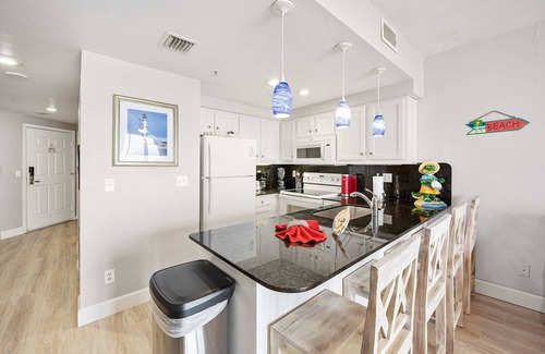 Brush - Stewarts Condo | Luxury 5th Floor 1 BR Condo Direct Oceanfront Wyndham Ocean Walk Resort Daytona Beach | 502