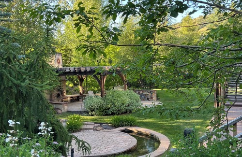 Mountain Green House | Luxury 6 Bedroom Oasis in Mountain Green, UT
