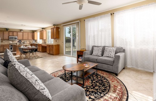 Menifee House | Luxury 6-Bedroom Oasis w 3-Car Garage, Spacious Yard close to Everything
