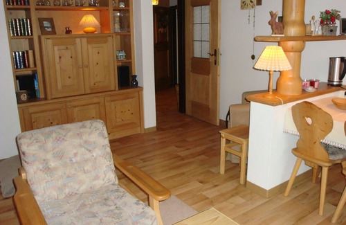 Walchsee Apartment | Luxury 6 pers. Apartment with guest rooms near the golf course and lake
