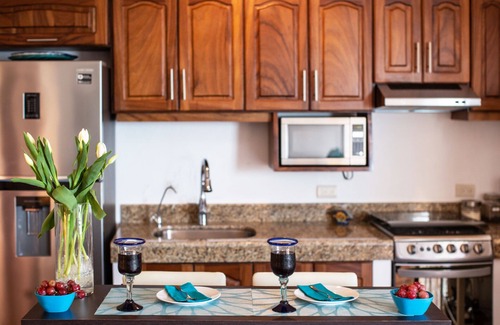 Romantic Zone Condo | Luxury 6th Floor Studio Condo in La Palapa on Los Muertos Beach - Renovated 2019