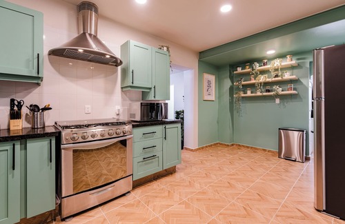 Colonia Roma House | Luxury 7-bedroom house in Roma Norte with Jacuzzi, Rooftop, AC in all Bedrooms