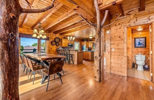 Sevierville Cabin | Luxury 7BR Cabin w/Hot Tub! Media +Game Rooms
