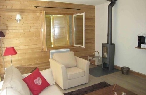 Les Contamines-Montjoie Apartment | Luxury 80 sqm 3 bedroom Ski/summer apartment in centre of village