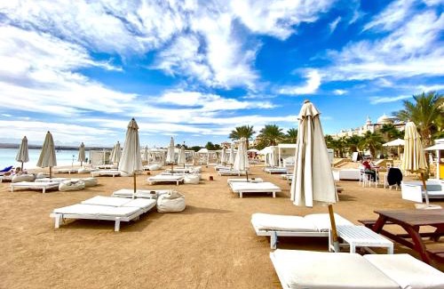 Sahl Hasheeh Villa | Luxury 8BR Villa with seaview and private pool in Hurghada