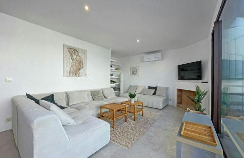 L'Escala House | Luxury 8P town house in center lEscala 50m beach