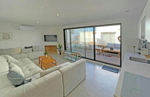 L'Escala House | Luxury 8P town house in center lEscala 50m beach