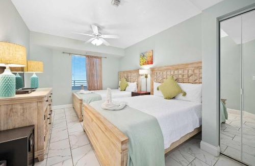 Brush - Stewarts House | Luxury 8th Floor 1 BR Condo Direct Oceanfront Wyndham Ocean Walk Resort Daytona Beach | 808