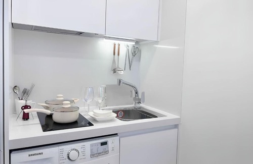 Hapjeong-dong Apartment | Luxury accommodation overlooking the river