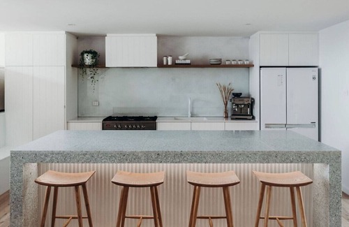 Corlette Apartment | Luxury Accomodation | LOFT Corlette | Pet Friendly